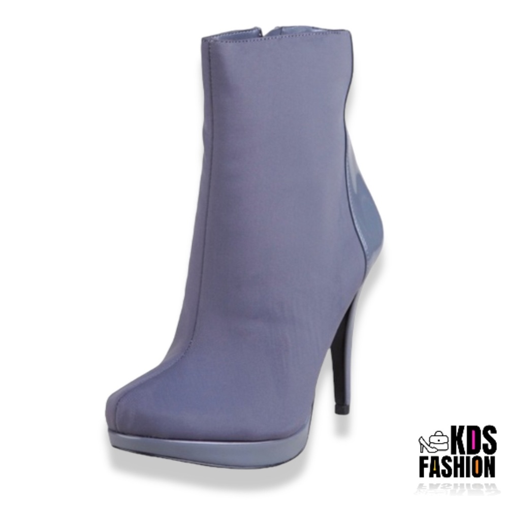 Charles by Charles David “Aver” Grey Patent Neoprene Booties 8 NEW